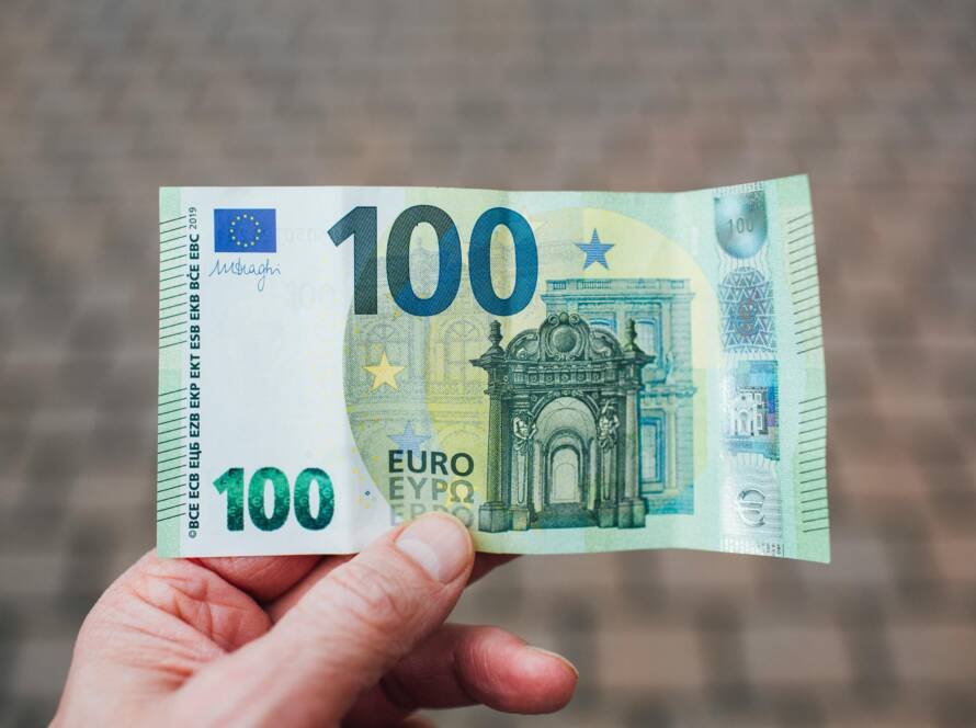 Billete de 100 euros en Bulgaria